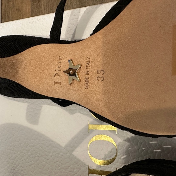 Christian DIOR BLACK SLINGBACK HEELS Shoes 35 - Picture 2 of 6
